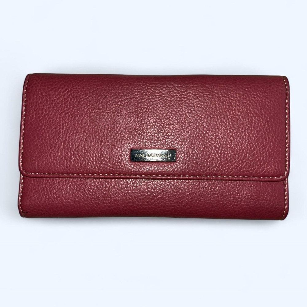 Nine West Red Leather Wallet Sleek Design